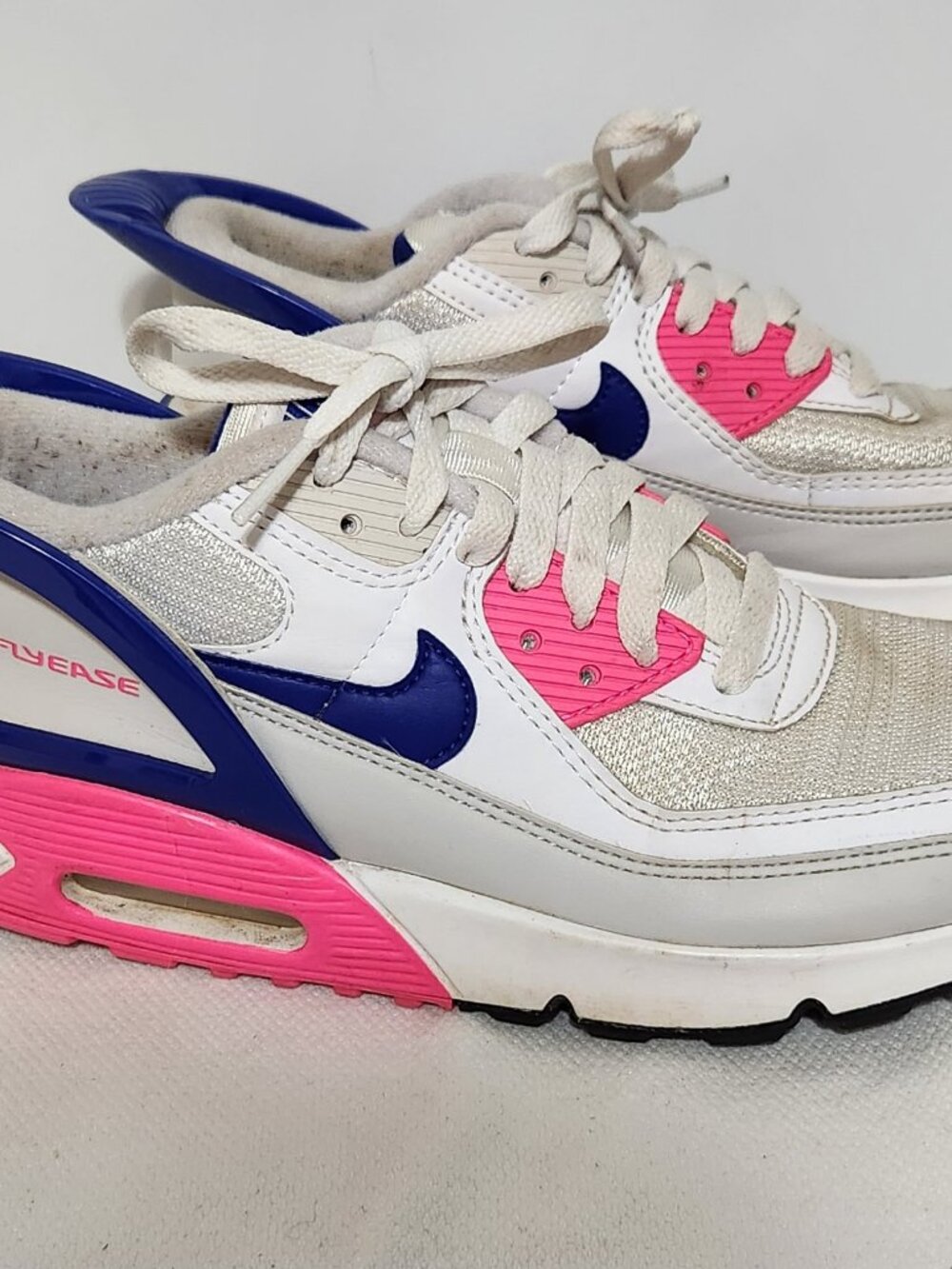NIKE Air Max 90 Flyease Trainers Womens White Pink Leather Mesh Shoe SIZE 6Y